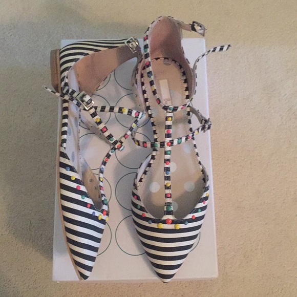 Brand new!! Boden Bonnie Studded Flat Size 39. - Picture 2 of 3